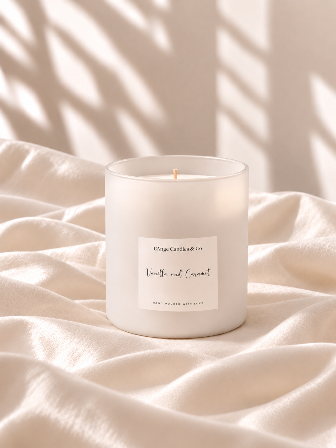 VANILLA & CARAMEL DELUXE CANDLE